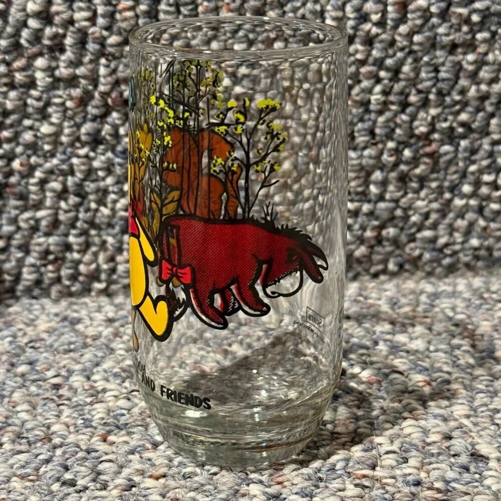 Vintage Walt Disney Productions Winnie the Pooh and Friends Glass Sears